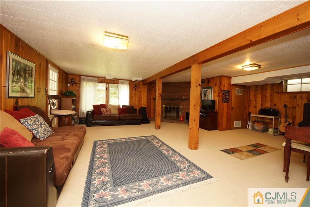 141 Red Hill Road East Princeton, NJ 08540 - Photo 18 of 25 Gallery Image 18