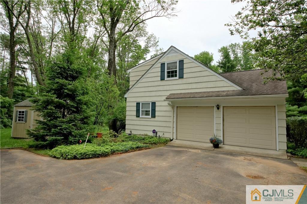 141 Red Hill Road East Princeton, NJ 08540 - Photo 23 of 25 Gallery Image 23