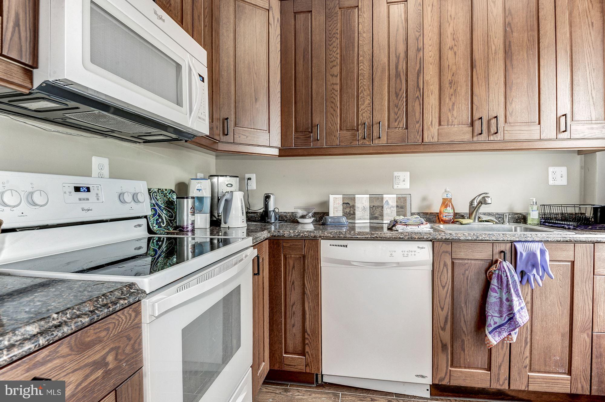 1933 Park Road Northwest Washington, DC 20010 - Photo 22 of 29 2nd floor kitchen
