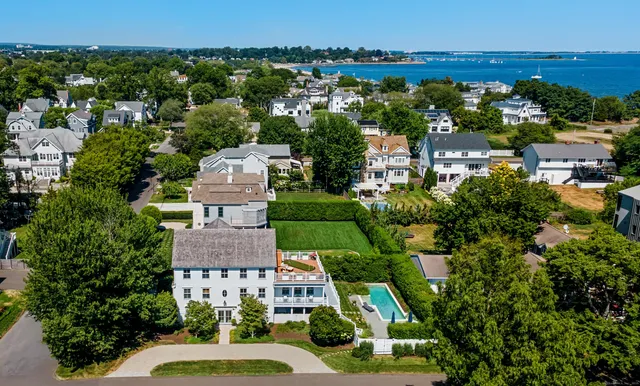 $3,125,000 | 365 Lalley Boulevard, Fairfield, CT 06824