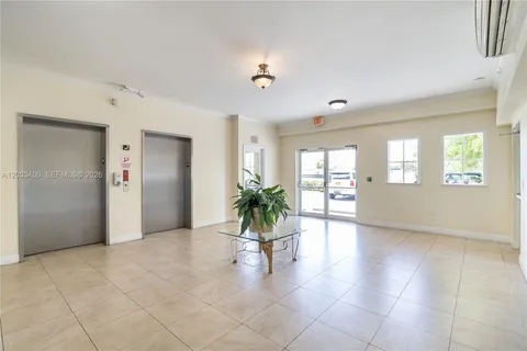 $399,000 | 1200 Northeast 105th Street, Unit 27, Miami Shores, FL 33138