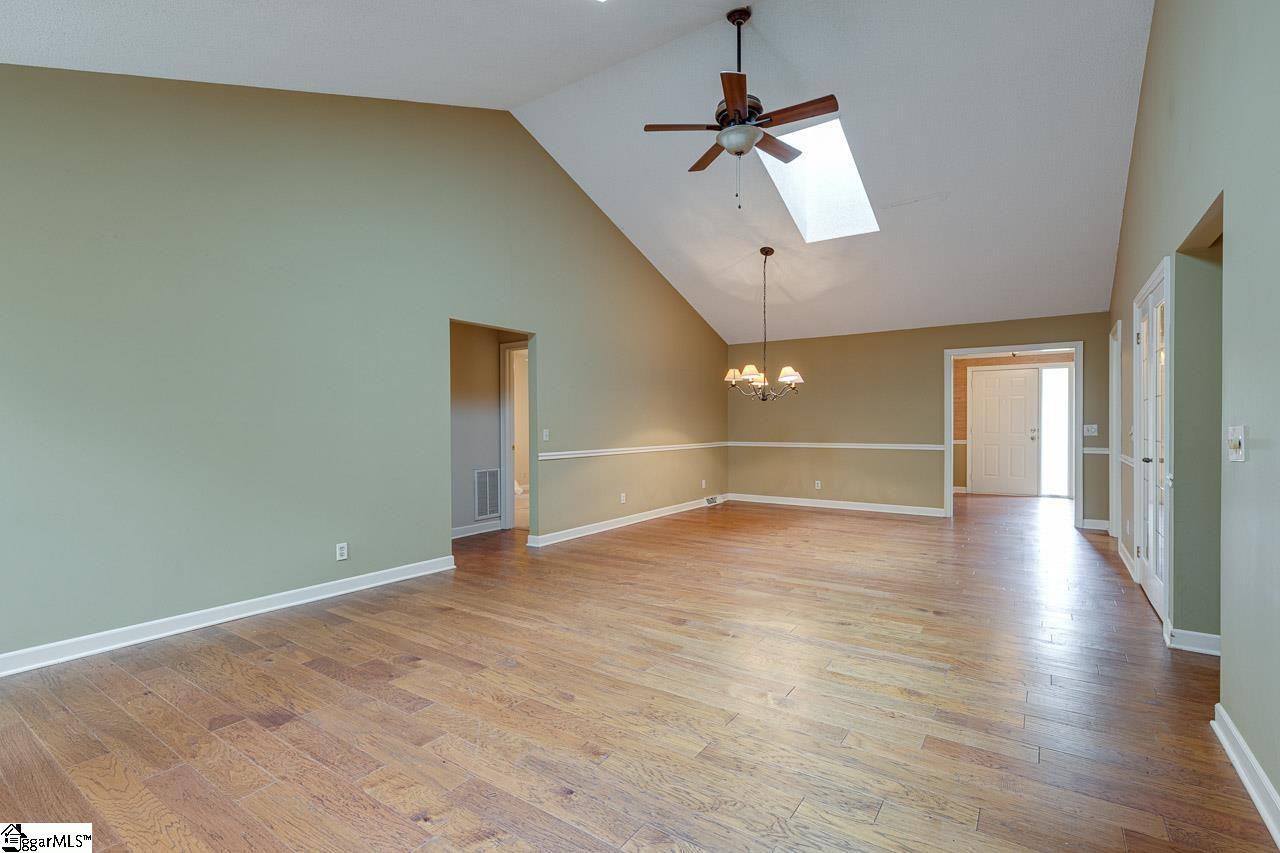 10 Club Pointe Taylors, SC 29687 - Photo 12 of 33