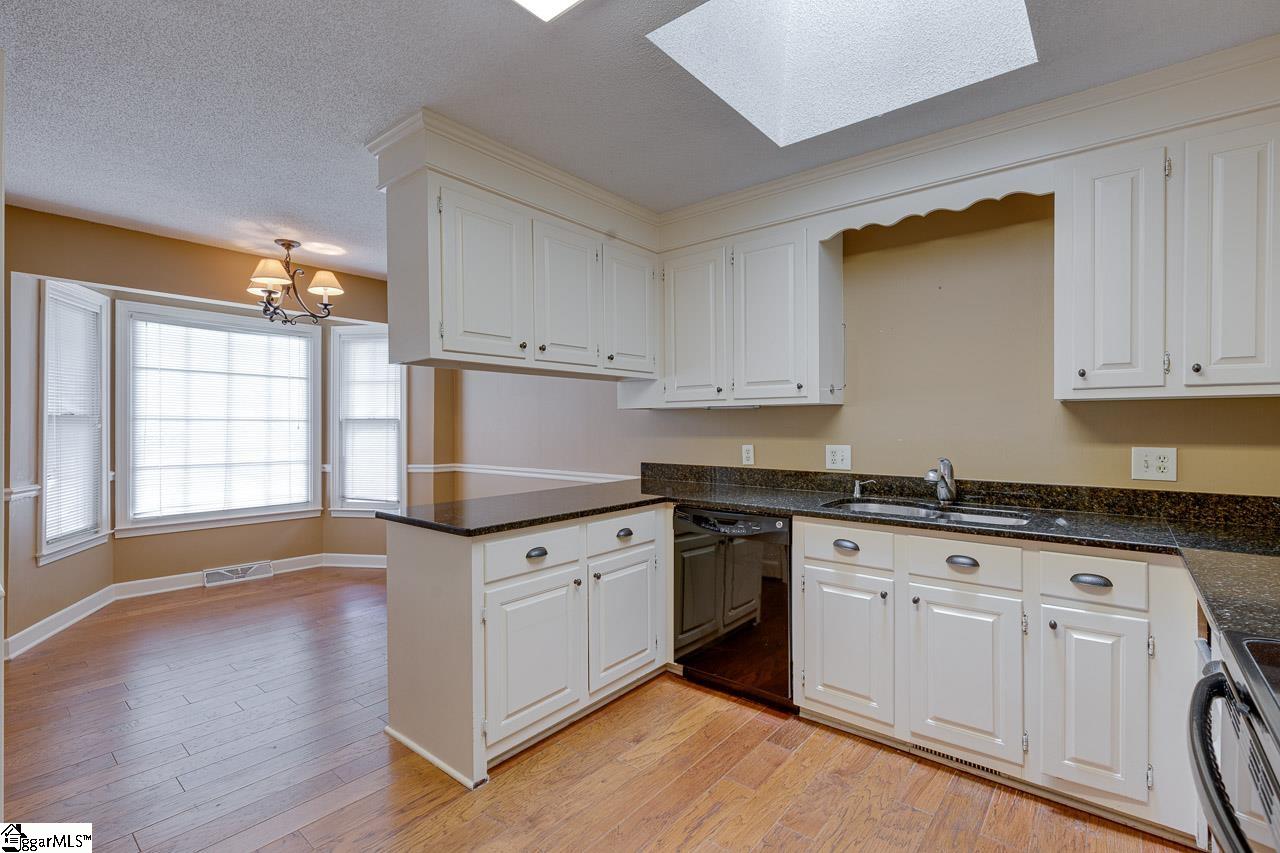 10 Club Pointe Taylors, SC 29687 - Photo 26 of 33