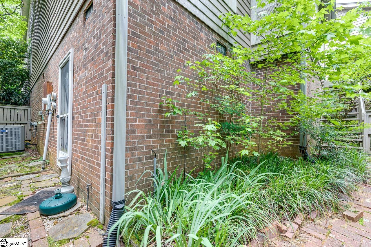 10 Club Pointe Taylors, SC 29687 - Photo 32 of 33