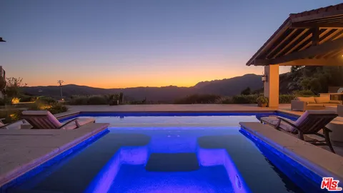 $4,450,000 | 33330 Hassted Drive, Malibu, CA 90265