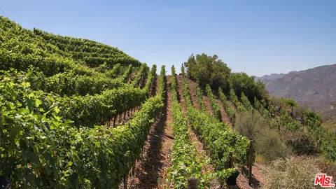 $4,450,000 | 33330 Hassted Drive, Malibu, CA 90265