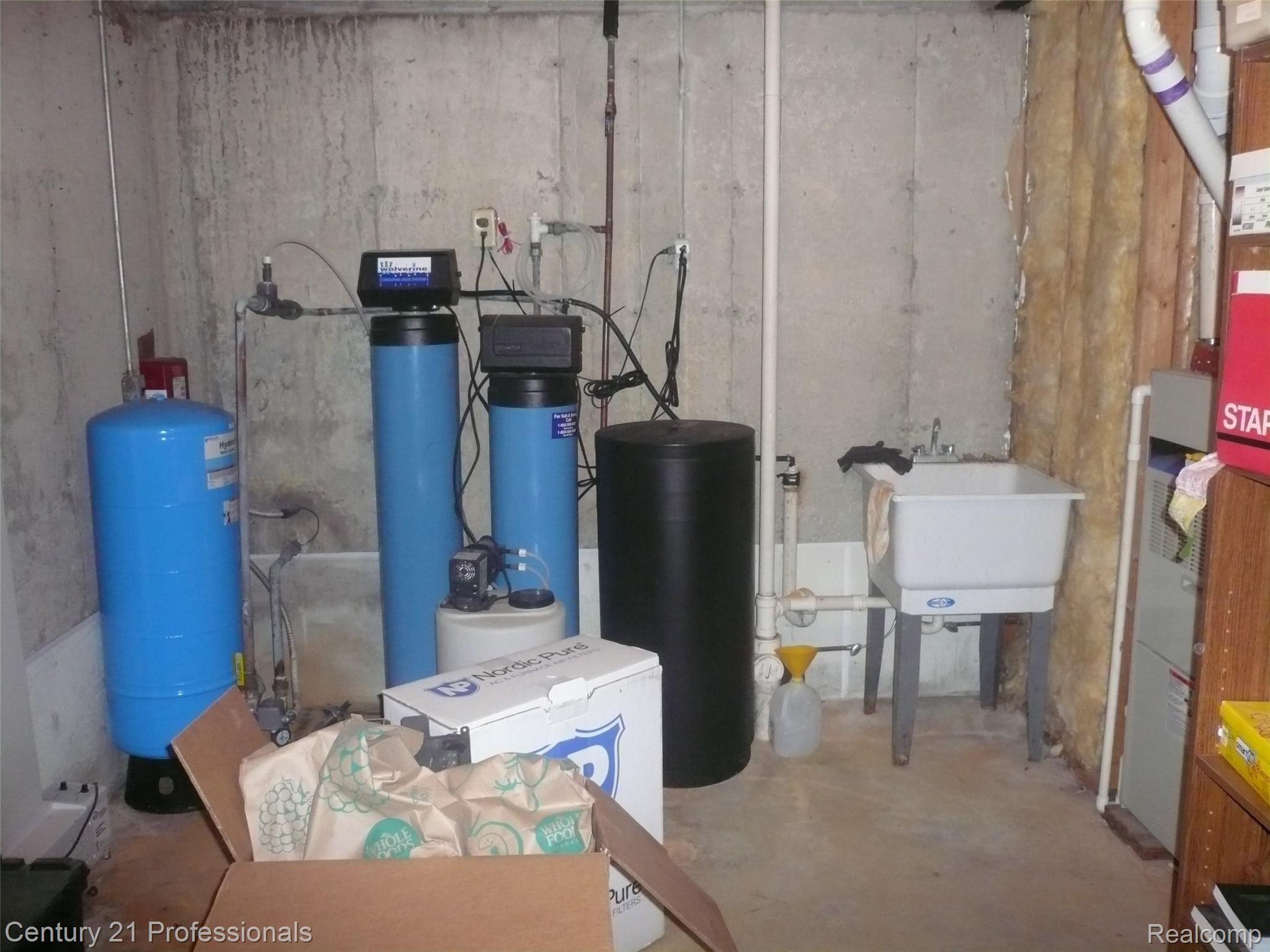 375 Olivewood Court Rochester, MI 48306 - Photo 39 of 49 Basement, Water System