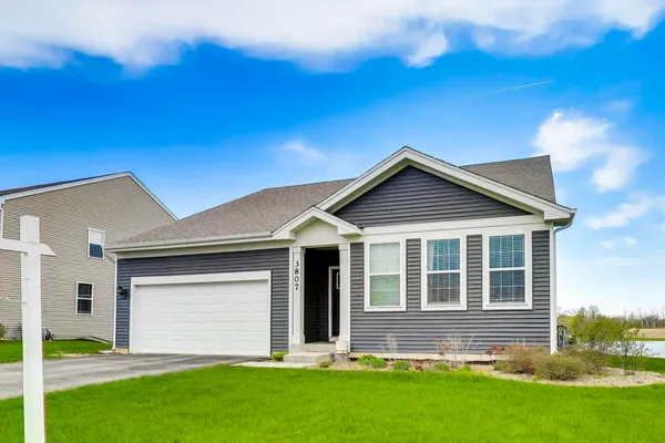 $470,000 | 3807 Flynn Street, McHenry, IL 60050