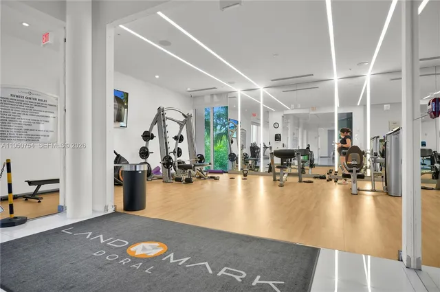 $925,000 | 6611 Northwest 105th Avenue, Doral, FL 33178