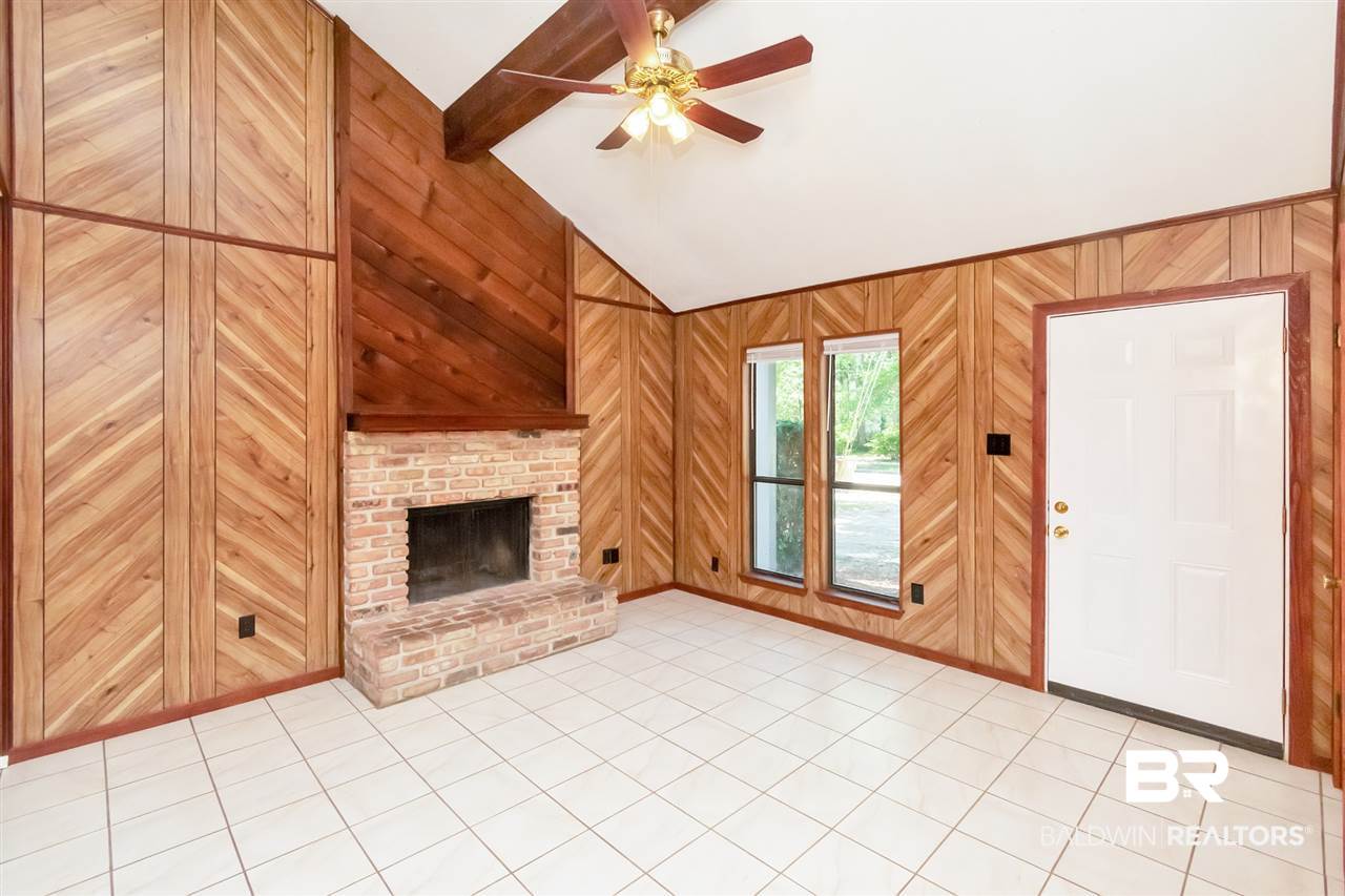 1379 Barker Drive East Mobile, AL 36608 - Photo 2 of 23