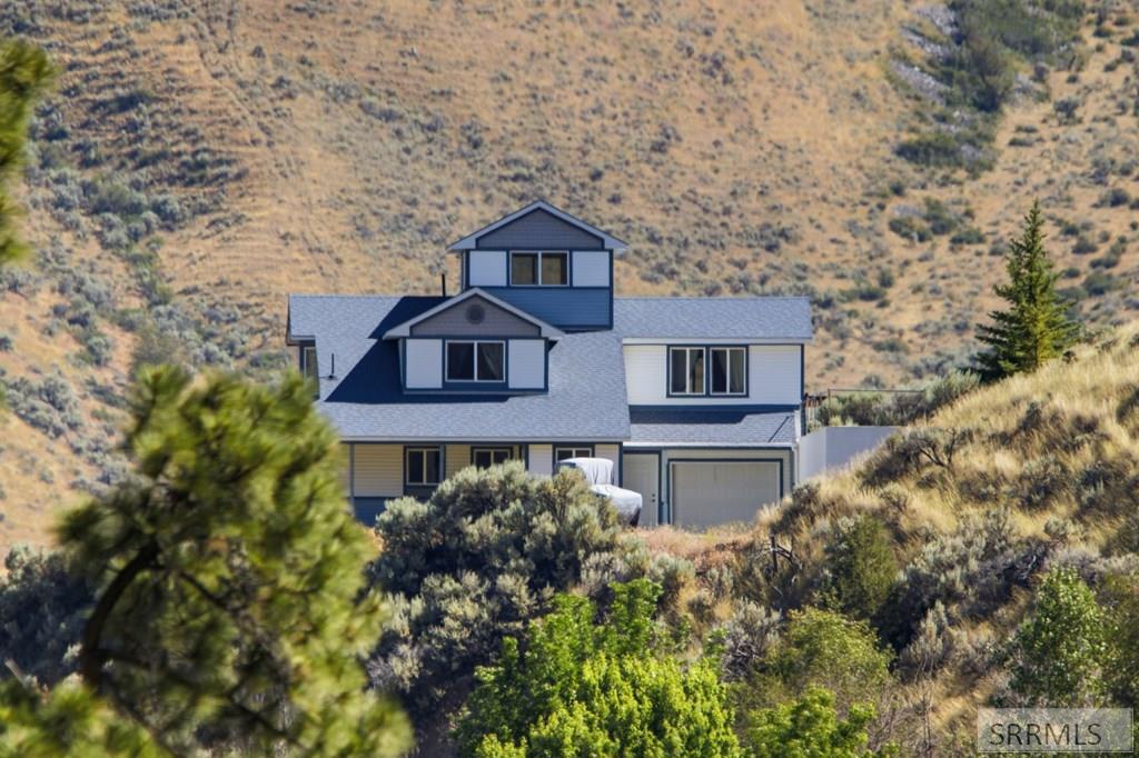 101 Lake Creek Road Salmon, ID 83467 - Photo 2 of 68