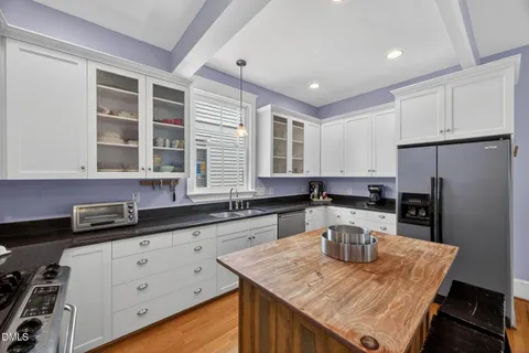 $800,000 | 218 Pace Street, Raleigh, NC 27604