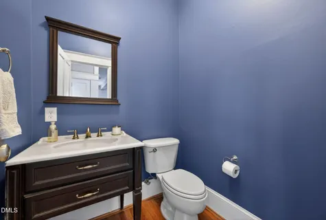$900,000 | 218 Pace Street, Raleigh, NC 27604