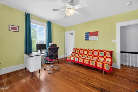 $900,000 | 218 Pace Street, Raleigh, NC 27604