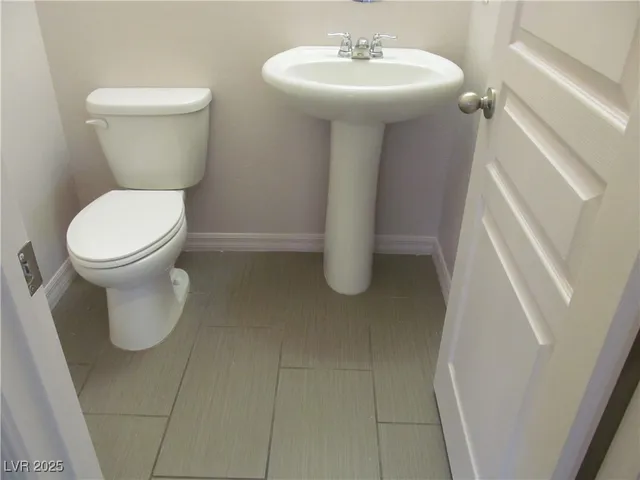 $2,558 | 7622 Canyon Diablo Road, Las Vegas, NV 89179