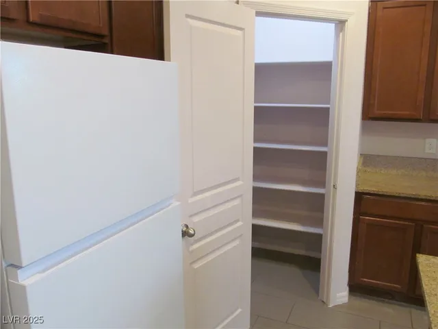 $2,558 | 7622 Canyon Diablo Road, Las Vegas, NV 89179