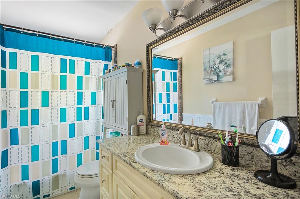 982 Cardinal Street Naples, FL 34104 - Photo 5 of 9 Gallery Image 5