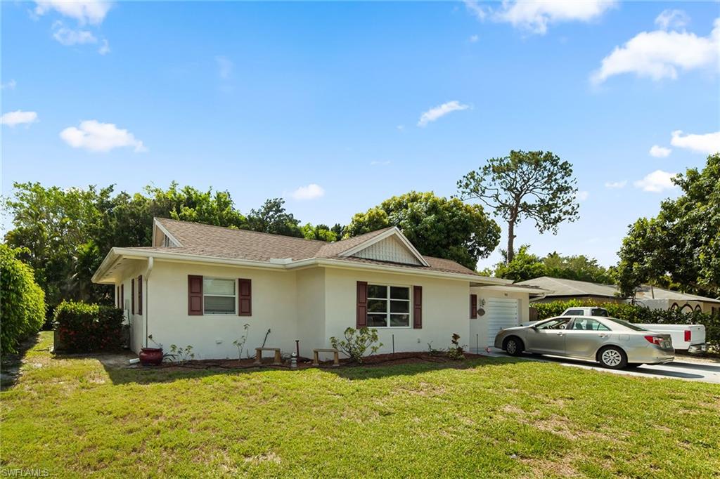 982 Cardinal Street Naples, FL 34104 - Photo 9 of 9 Gallery Image 9