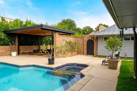 $875,000 | 5209 Harbor Town Drive, Dallas, TX 75287