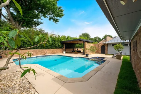 $875,000 | 5209 Harbor Town Drive, Dallas, TX 75287