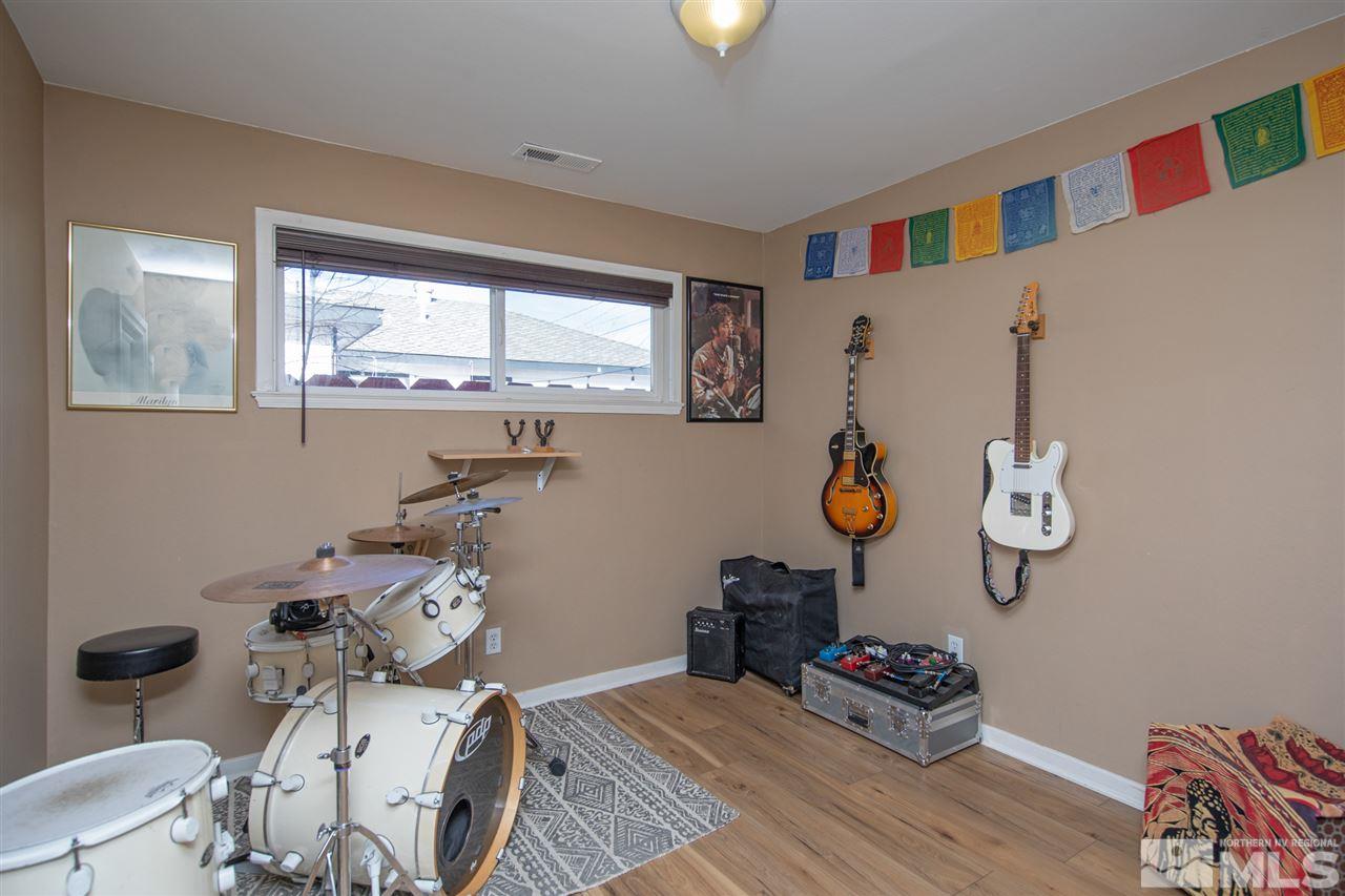 930 Cordone Avenue Reno, NV 89502 - Photo 9 of 17 Photo 9