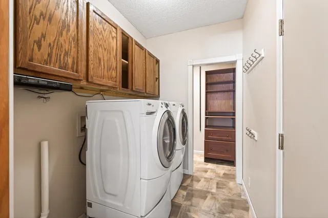 $299,000 | 1596 Chartreux Avenue, Shakopee, MN 55379