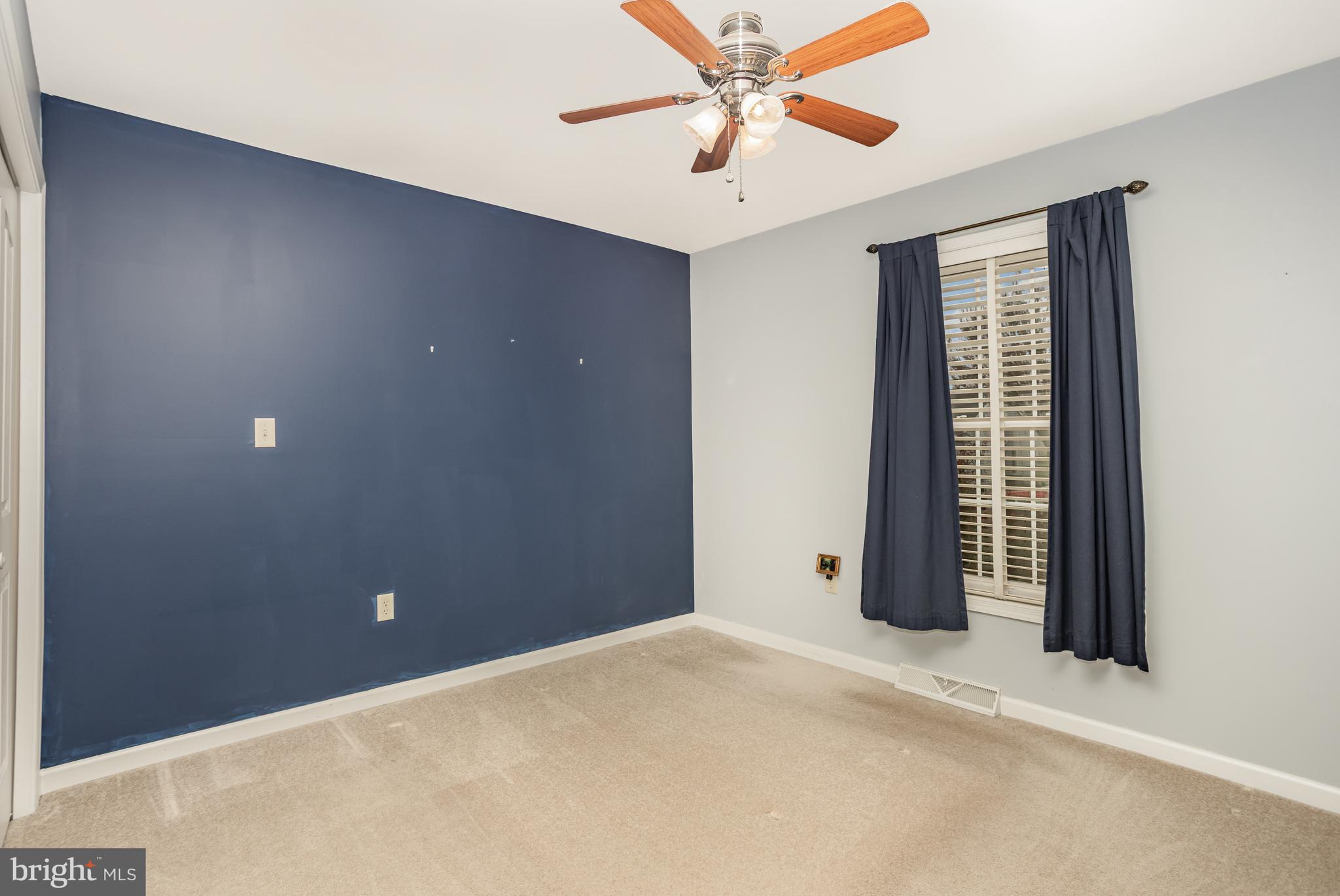 714 Heather Ridge Manheim, PA 17545 - Photo 14 of 33 a view of a livingroom with a ceiling fan and window