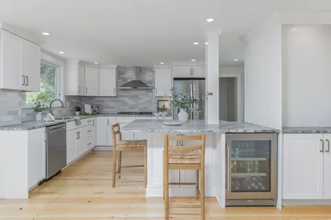 $899,900 | 96 Hollis Street, Groton, MA 01450