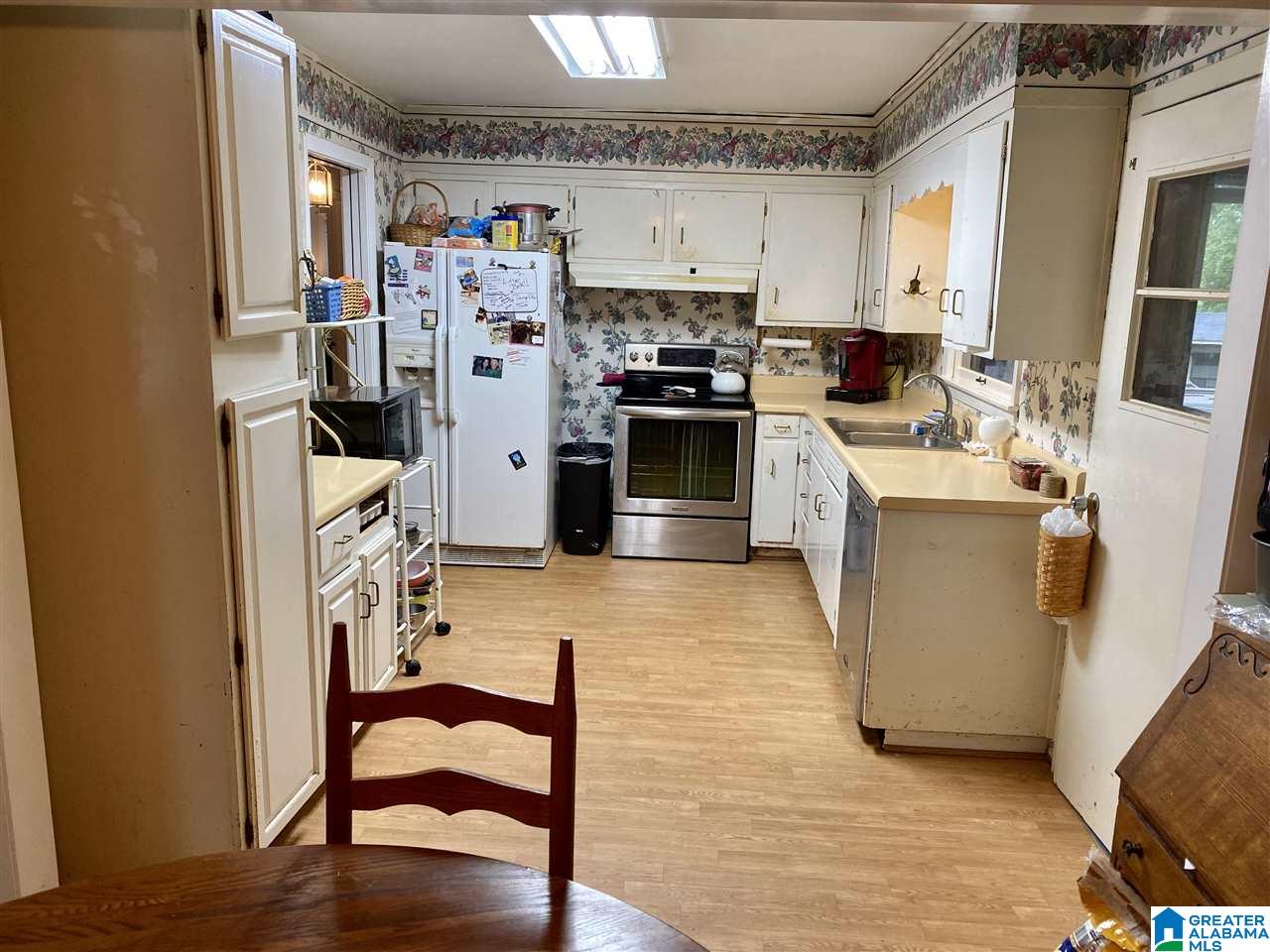 3976 Kyle Lane Birmingham, AL 35243 - Photo 5 of 13