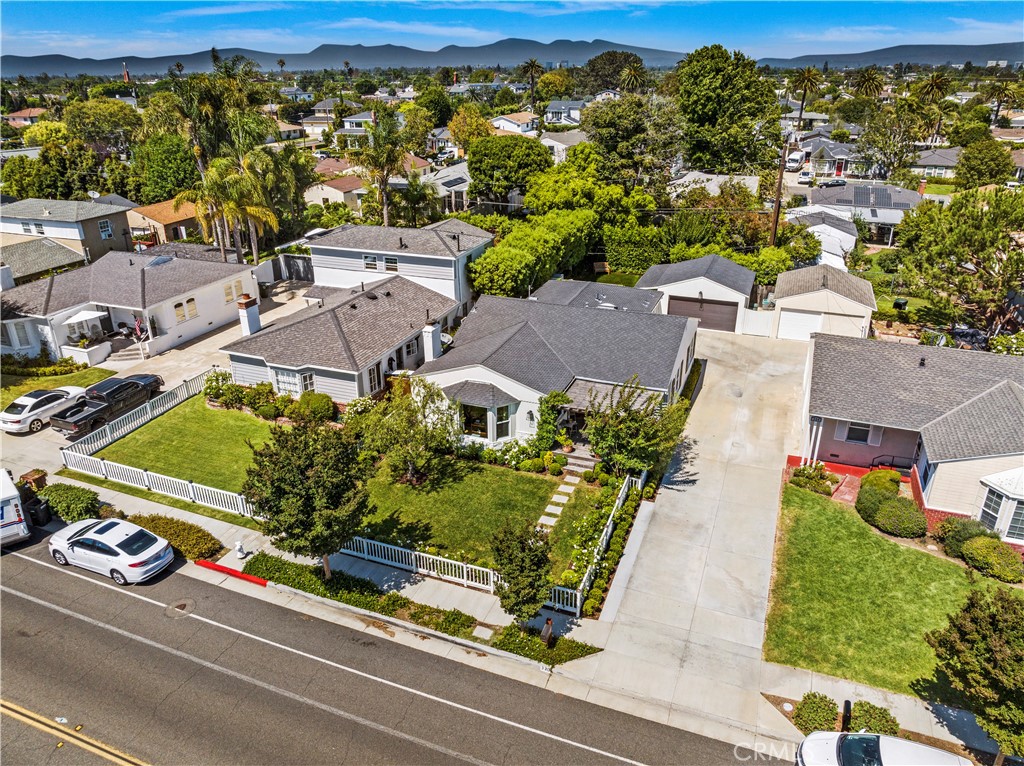 320 Broadway Costa Mesa, CA 92627 - Photo 24 of 25 an aerial view of residential houses with outdoor space
