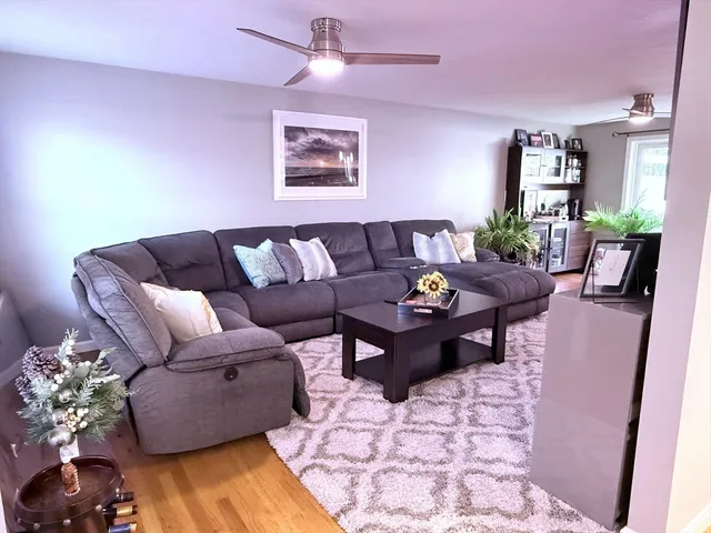 $849,000 | 7 Park Avenue, Plymouth, MA 02360