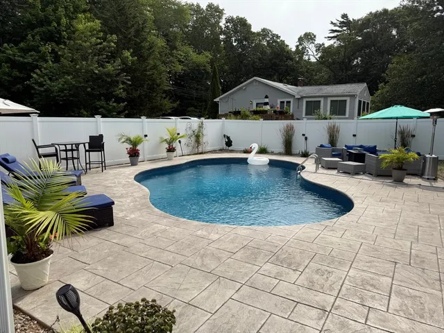 $849,000 | 7 Park Avenue, Plymouth, MA 02360