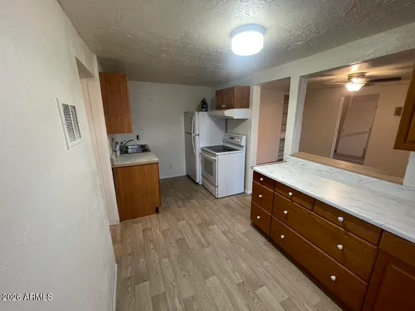 $1,149 | 241 East Elwood Street, Unit 2, Phoenix, AZ 85040
