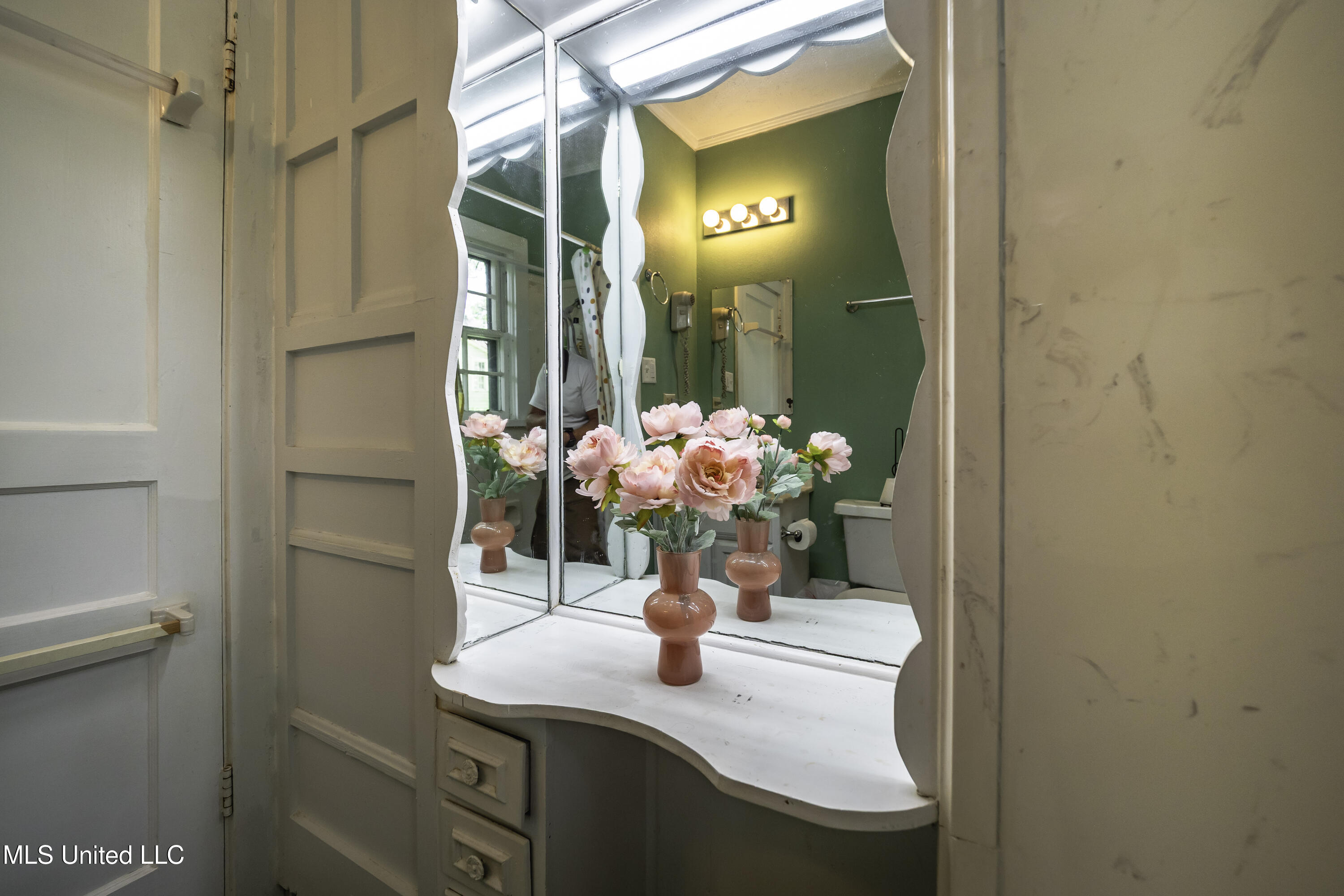 1140 Monroe Street Jackson, MS 39202 - Photo 12 of 22 P7150008