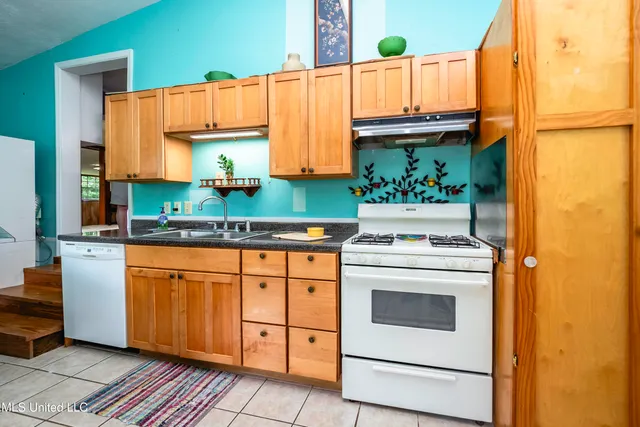 $146,900 | 1140 Monroe Street, Jackson, MS 39202