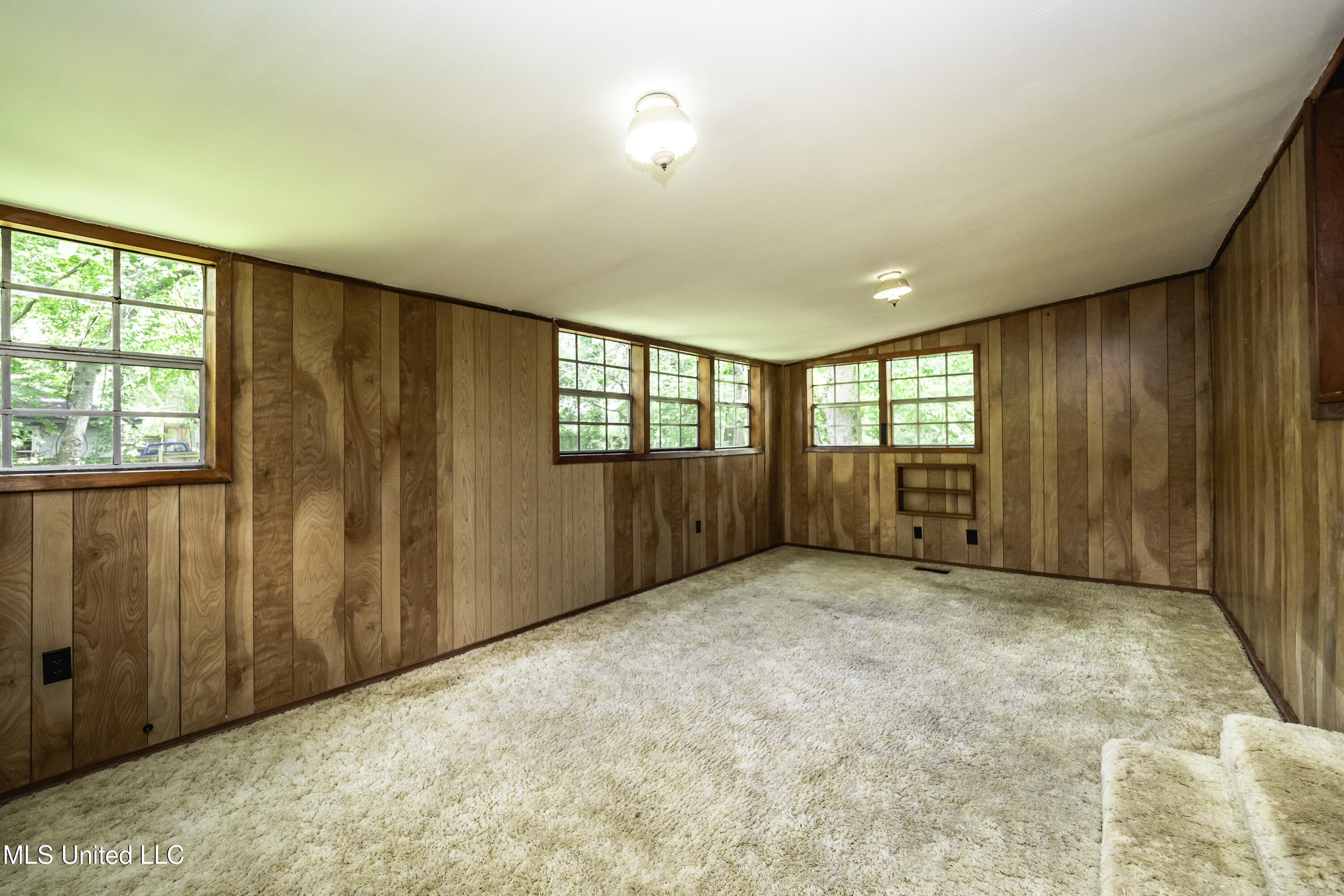 1140 Monroe Street Jackson, MS 39202 - Photo 21 of 22 P7150016