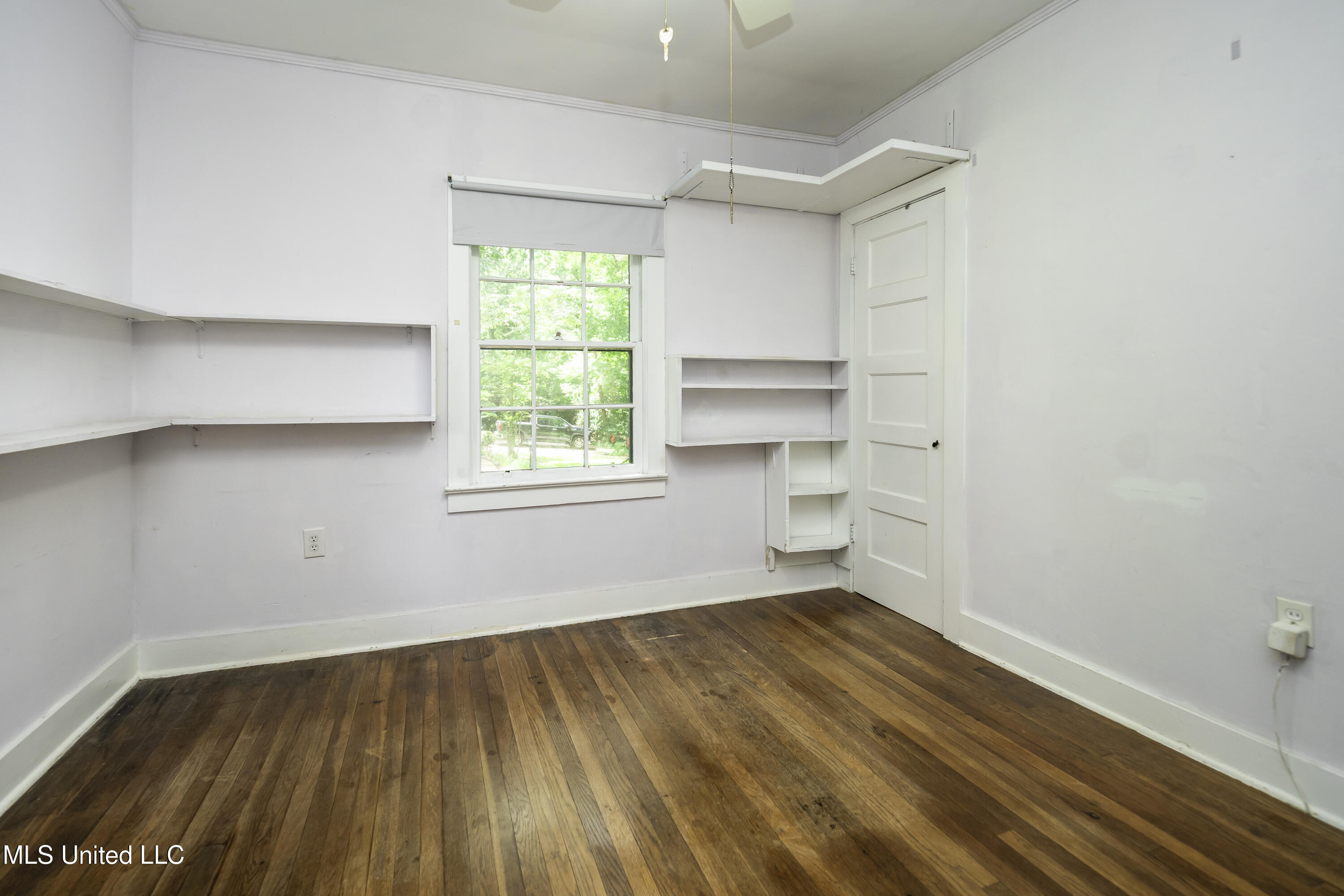 1140 Monroe Street Jackson, MS 39202 - Photo 10 of 22 P7150006