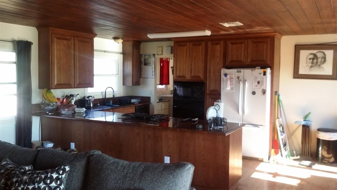 28634 Sunset Road Valley Center, CA 92082 - Photo 3 of 8