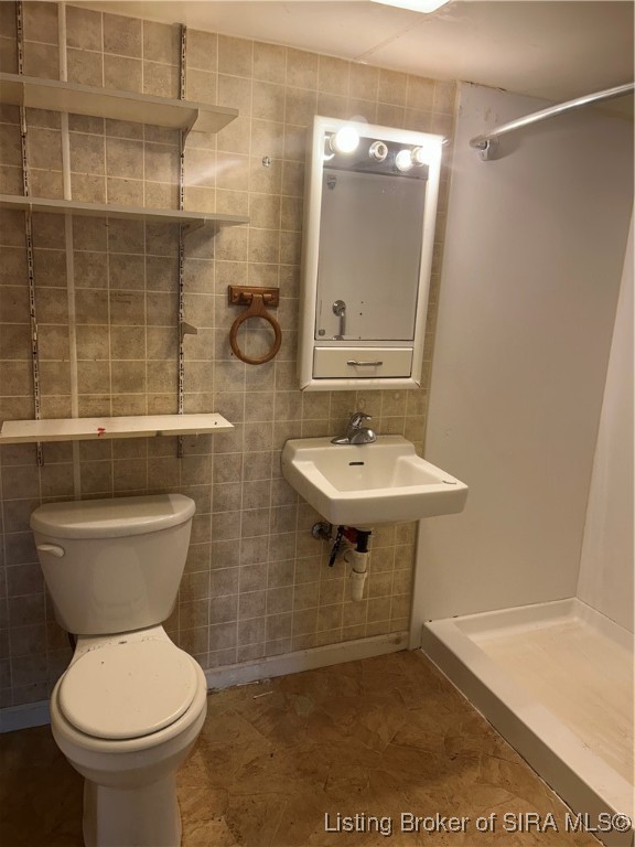 905 Locust Street Salem, IN 47167 - Photo 11 of 19