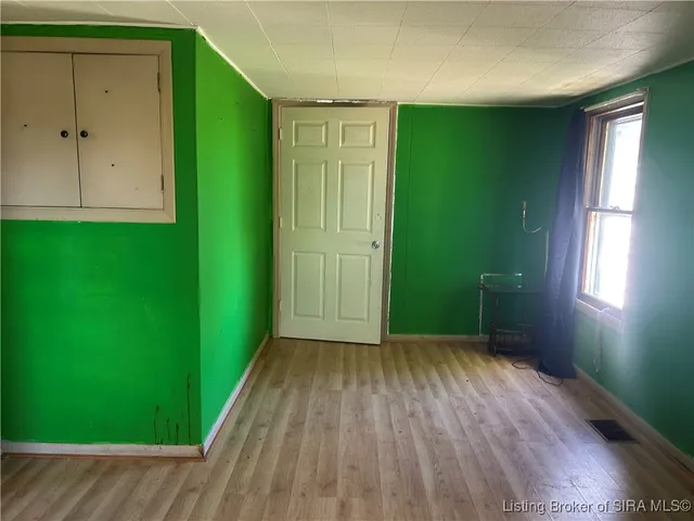 $105,000 | 905 Locust Street, Salem, IN 47167