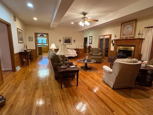 $825,000 | 351 Duncan Chapel Road, Harleyville, SC 29448