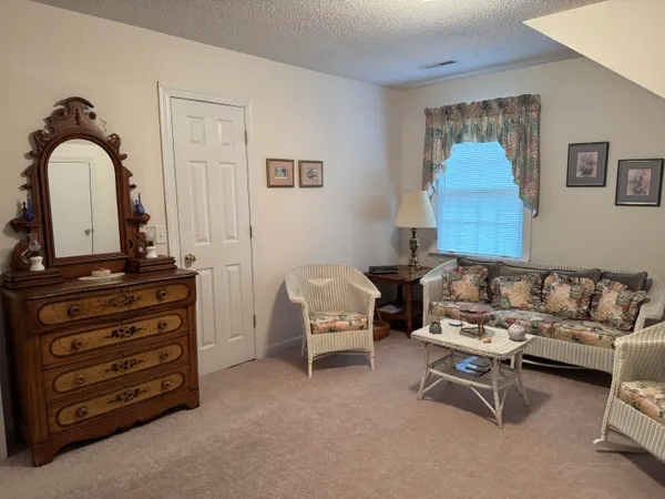 $825,000 | 351 Duncan Chapel Road, Harleyville, SC 29448