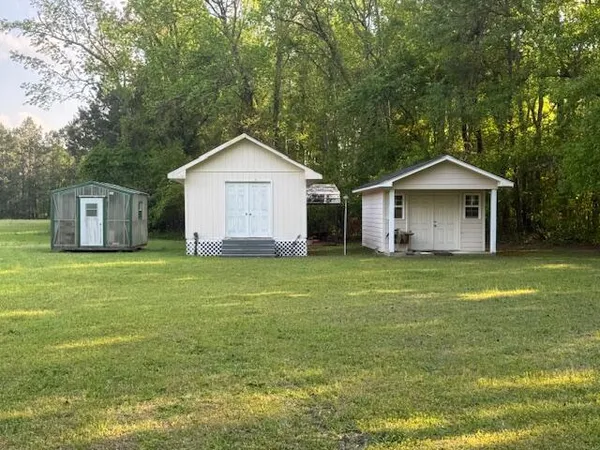 $825,000 | 351 Duncan Chapel Road, Harleyville, SC 29448