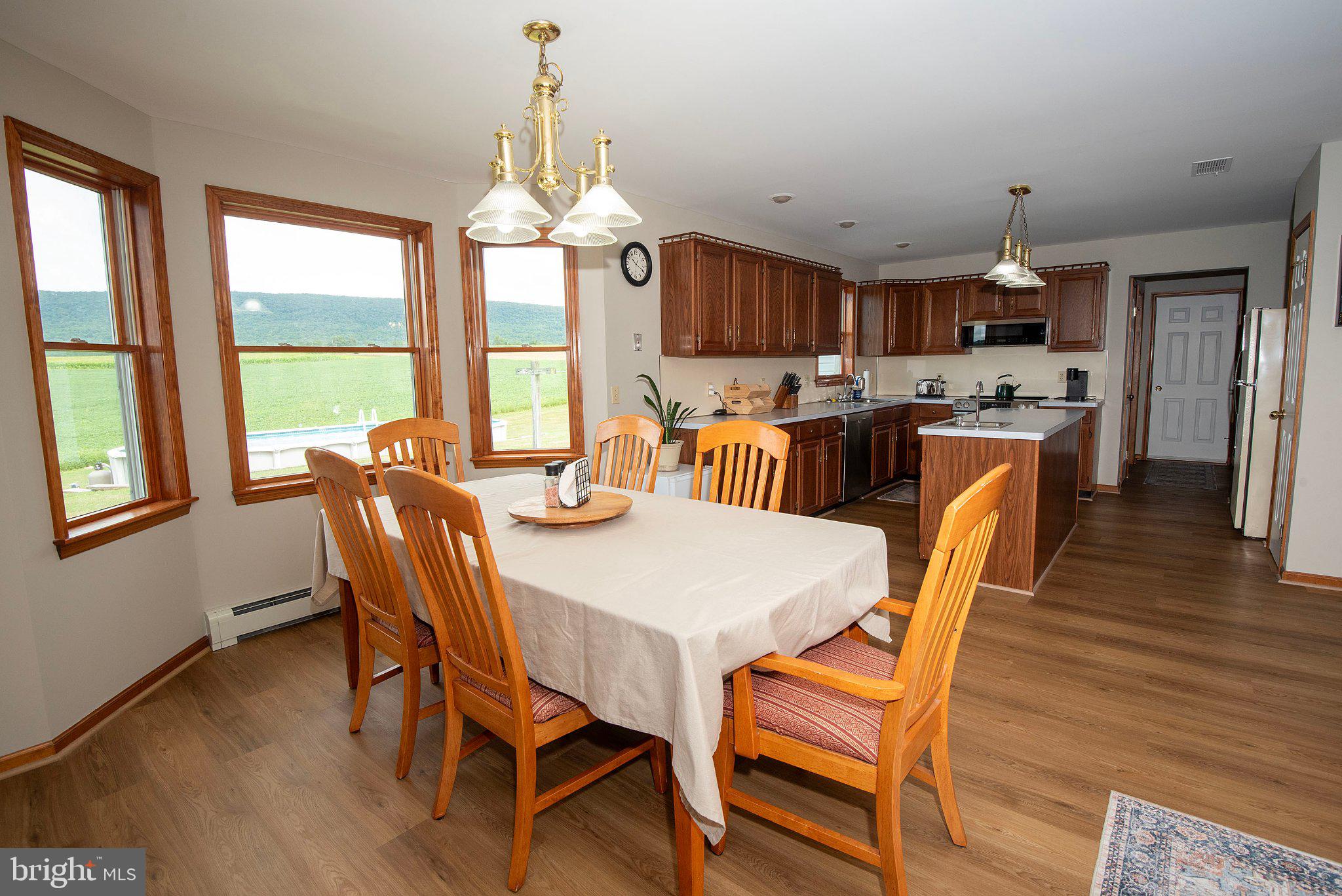 39 Mountain Road Kempton, PA 19529 - Photo 8 of 42