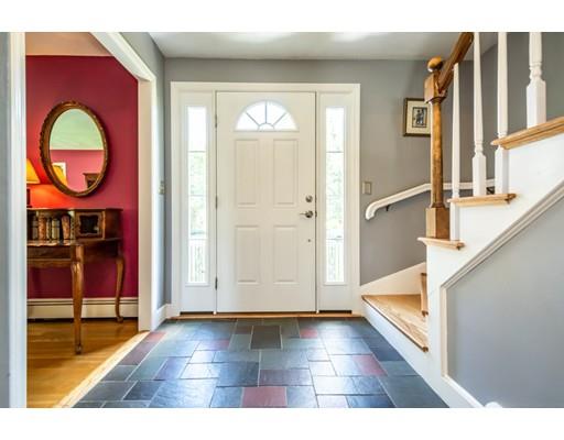 5 Fox Hill Road Shrewsbury, MA 01545 - Photo 4 of 25 Gallery Image 4