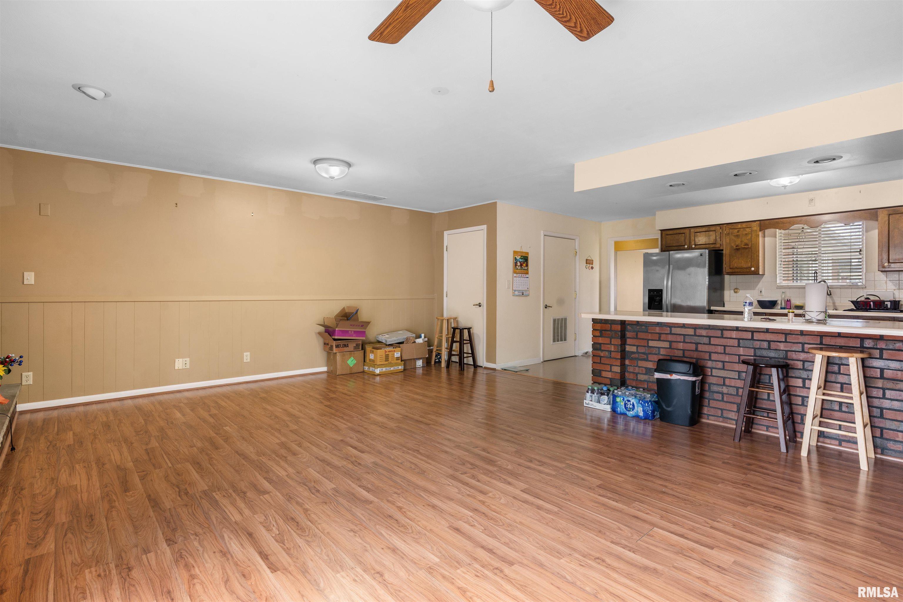 2317 Grinnell Drive Springfield, IL 62704 - Photo 11 of 20