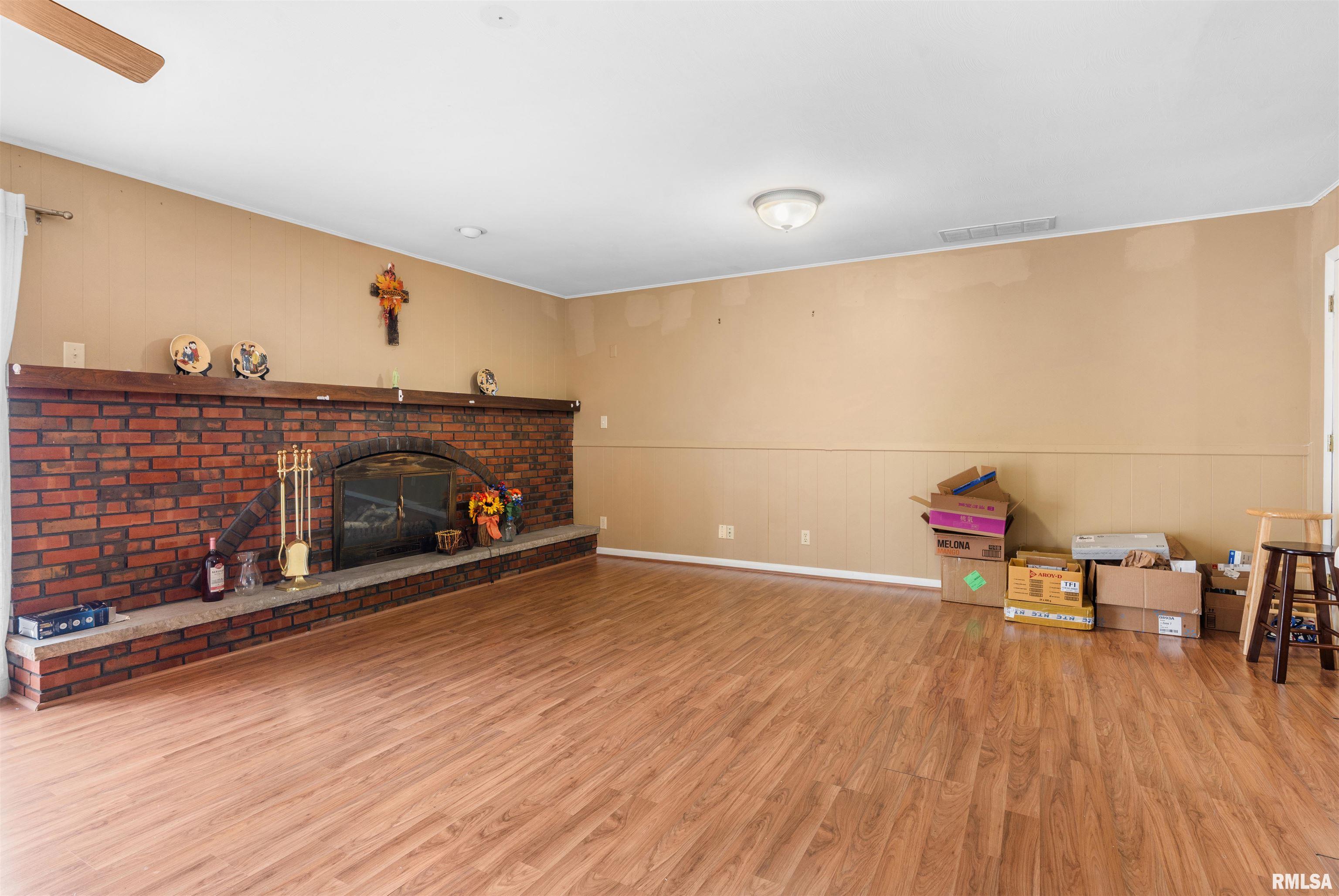 2317 Grinnell Drive Springfield, IL 62704 - Photo 12 of 20