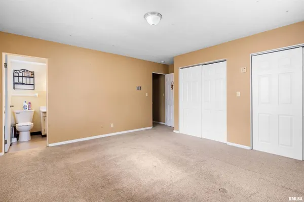 $240,000 | 2317 Grinnell Drive, Springfield, IL 62704