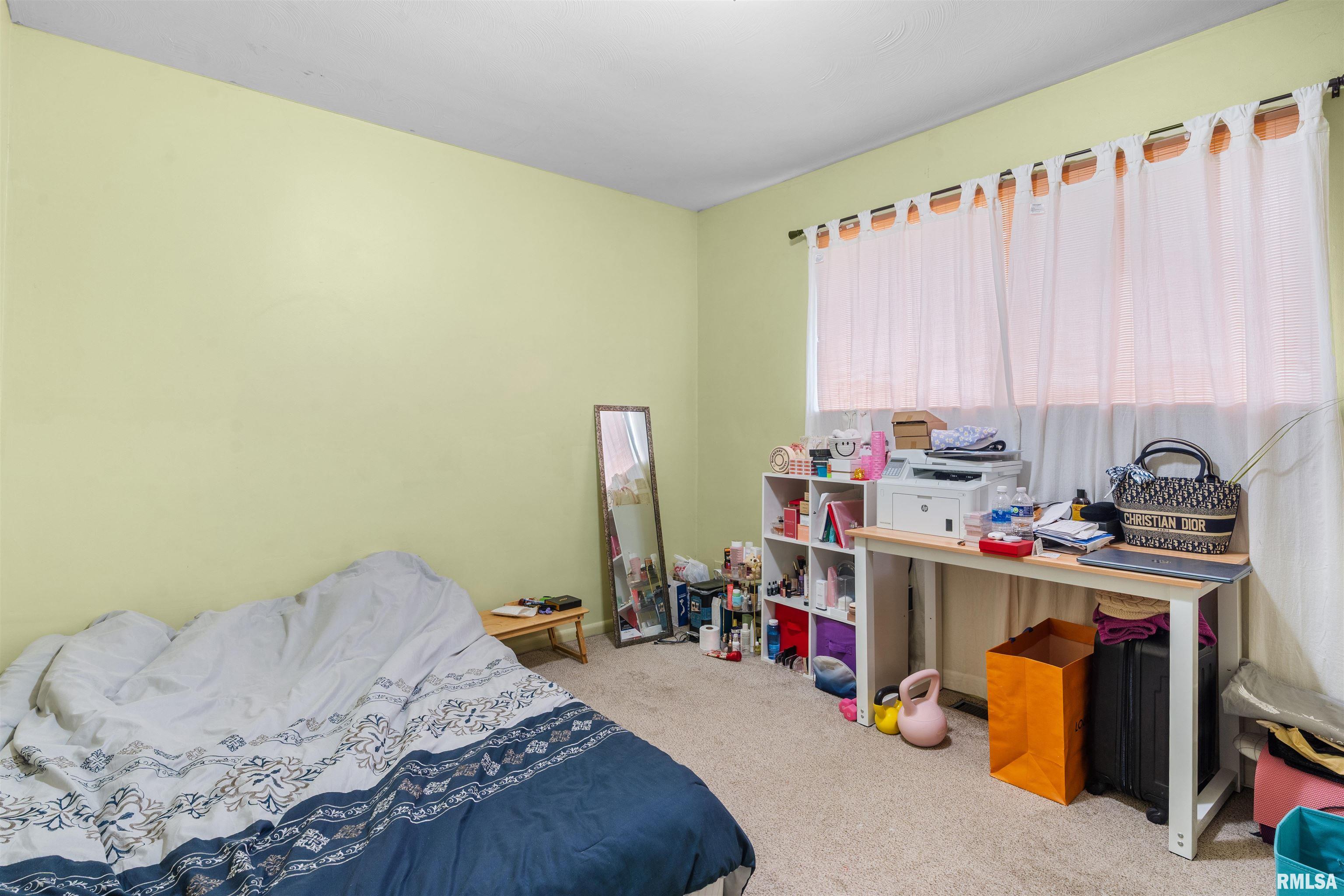 2317 Grinnell Drive Springfield, IL 62704 - Photo 16 of 20