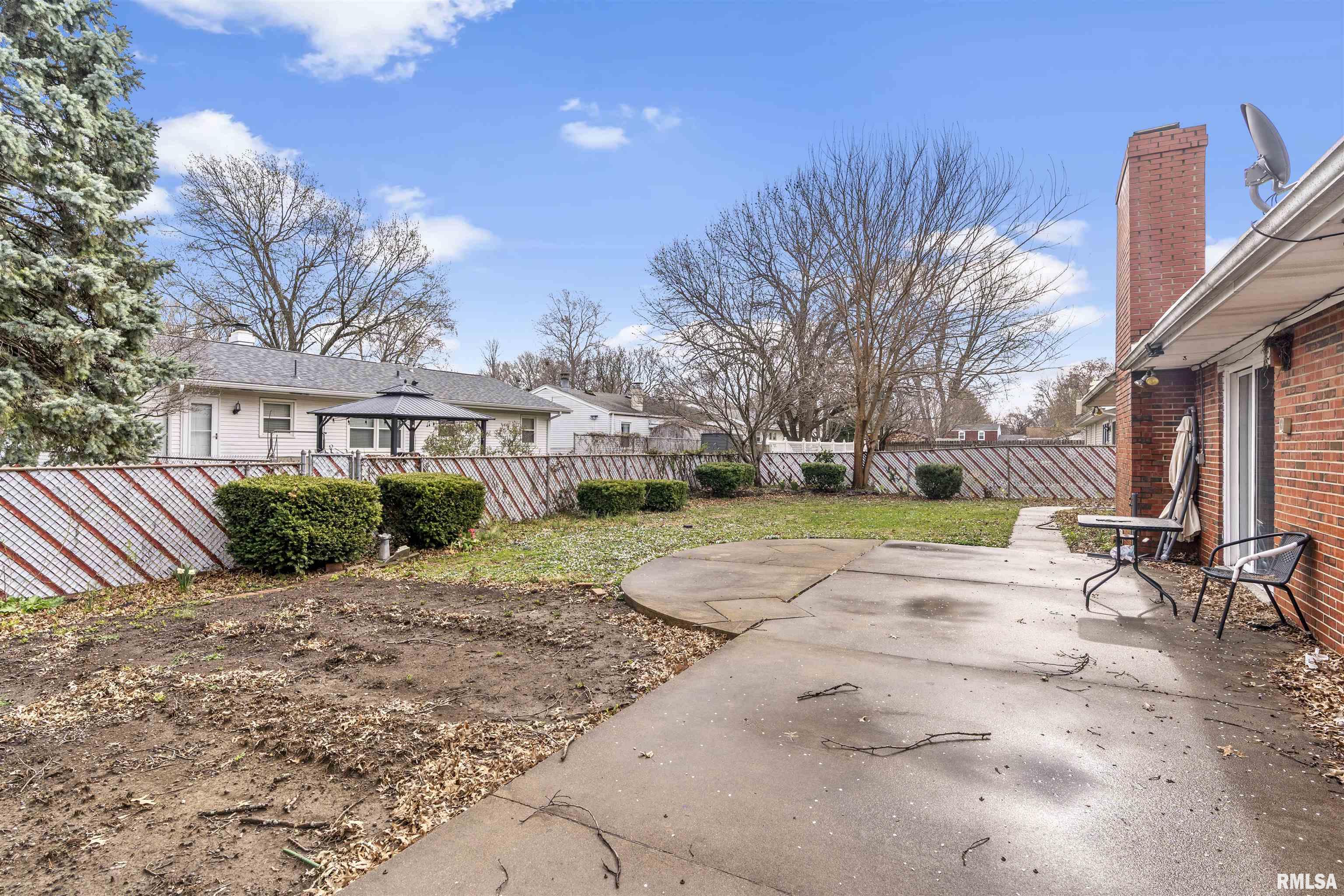 2317 Grinnell Drive Springfield, IL 62704 - Photo 19 of 20